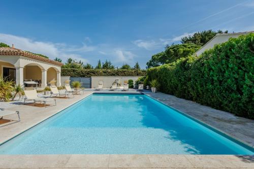 La Villa Mont Ventoux - piscine jacuzzi - Location saisonnière - Carpentras