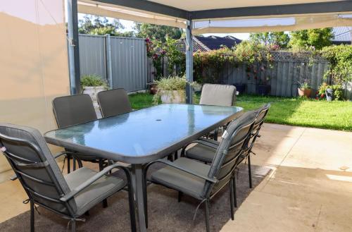 Kert, Bj comfy home in Baldivis