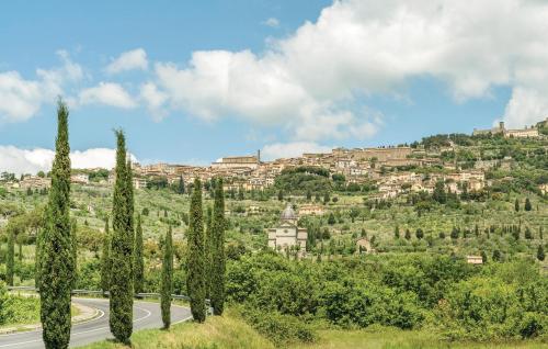 Stunning Home In Cortona With Wifi