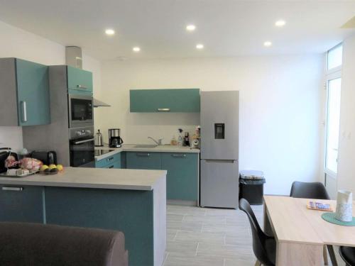 Appartement rénové 3* avec WIFI, centre-ville Perros-Guirec, proche plages et commerces - FR-1-368-263 - Location saisonnière - Perros-Guirec