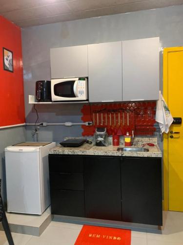 ห้องครัว, Brás, 25, Expo Center Norte, Vinho Grátis, Anhembi, Feirinha da madrugada, Estacionamento (Charmoso Studio - AR - Vinho Gratis - Bras - Expo Center Norte - Anhembi - Feirinha da madrugada - E) in ปารี
