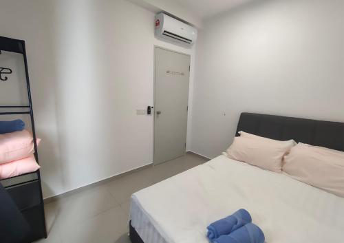 3R2B Cozy Home Seruang, 1-9 Pax - SR1 3R2B Cozy Home Seruang, 1-9 Pax - SR1