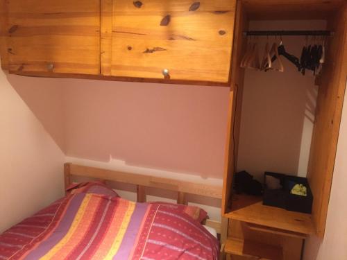 BEAU STUDIO CLIMATISE PROXIMITE PORTS ET PLAGES