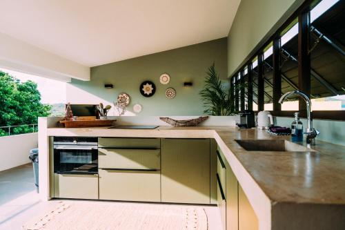 ห้องครัว, Bohemi Design Villa's in คูราเคา