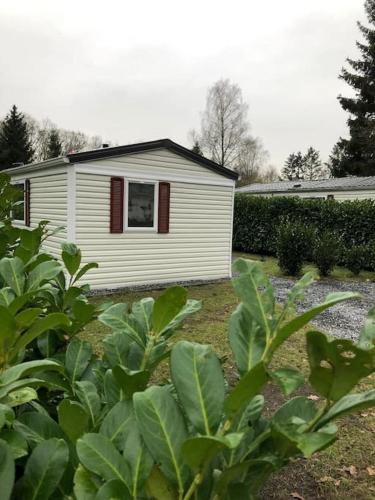 Knus chalet in de bossen van Epe met fietsen