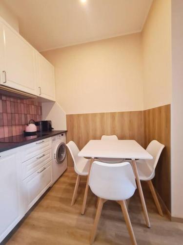 Magnolia Pink Studio New and fully equipped, Брюссель (фото 9)