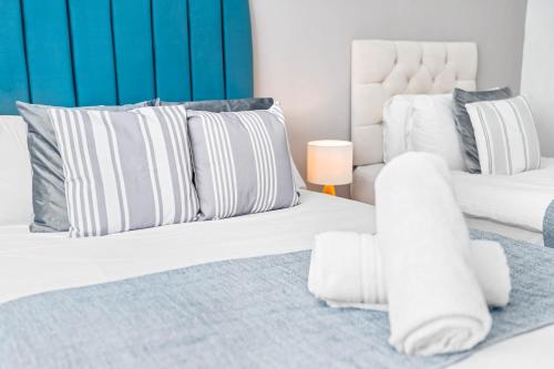 New Luxury Apartment - Cradley Heath - 2MH - Parking - Netflix - Top Rated