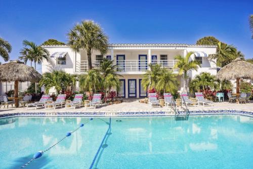 Salt Water Suites 2