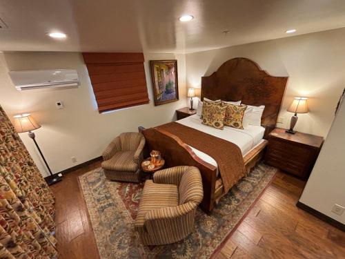 room detail thumbnail 0