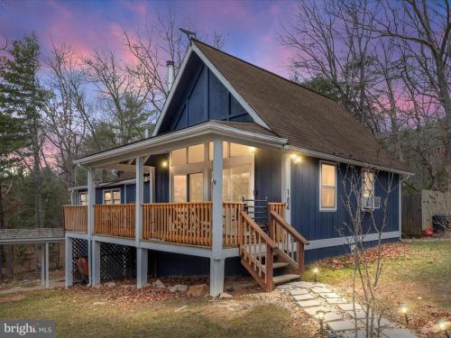 Blue Bear Cabin in Luray, USA
