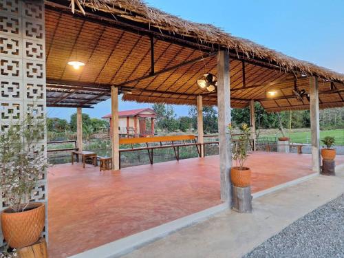 Hame garden ฮามีการ์เด้นโฮมสเตย์ฝาง near Thaton Chom Chan Cafe and Organic Farm Home Stay