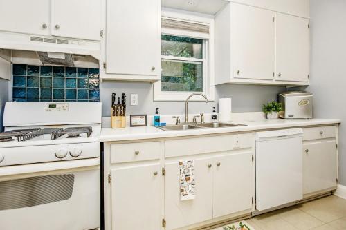 The Woodside Guest House II in Fayetteville, USA