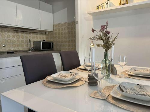 Appartement Antibes, 1 pièce, 4 personnes - FR-1-252-71