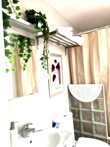 Cosy Studio Centro Madrid 40 m² Near Attractions - image 6
