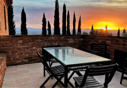 Breathtaking Villa w/Jacuzzi Tuscany Montepulciano