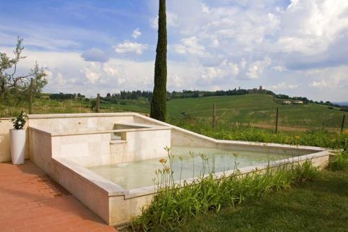 Breathtaking Villa w/Jacuzzi Tuscany Montepulciano