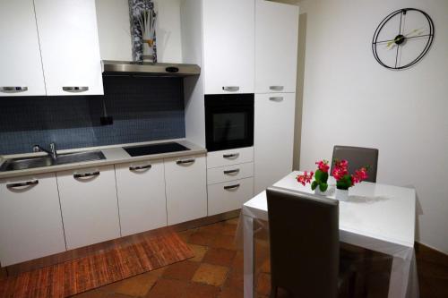 Casa FedericaPet con piscina interna privata e riscaldata in Morro d'Oro