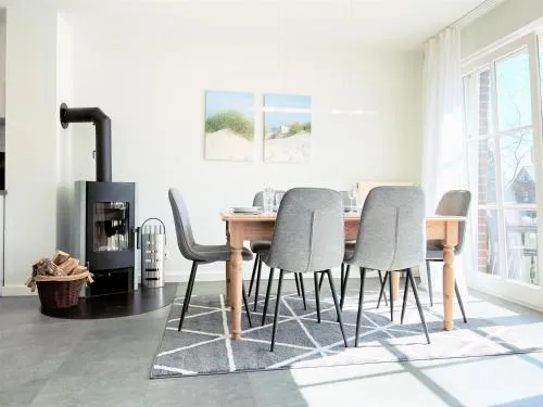Apartmenthaus am Nordseestrand Whg 8, An der Rennweide 1B, 95qm in Dangast, Deutschland