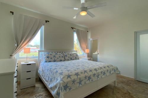 Beach Retreat 2BR in Ocean Park - image 9