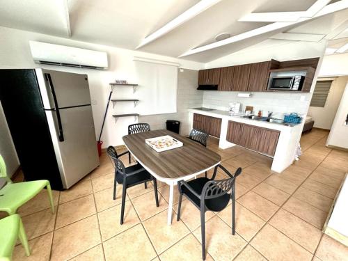 Cabo Rojo Coastal Retreat Beach House - image 4