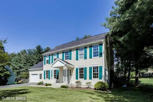 5BR Retreat Nature and Access Laurel MD 5BR Retreat Nature and Access Laurel MD