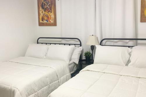 5BR Retreat Nature and Access Laurel MD 5BR Retreat Nature and Access Laurel MD