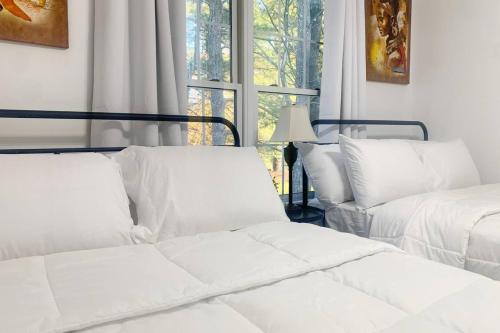 5BR Retreat Nature and Access Laurel MD 5BR Retreat Nature and Access Laurel MD