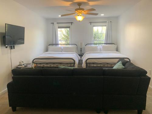 5BR Retreat Nature and Access Laurel MD in ลอเรล (MD)