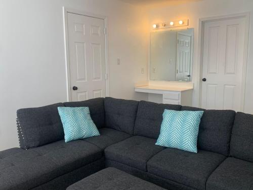 5BR Retreat Nature and Access Laurel MD 5BR Retreat Nature and Access Laurel MD