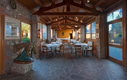 餐廳, La Casella Antico Feudo di Campagna in 菲庫萊