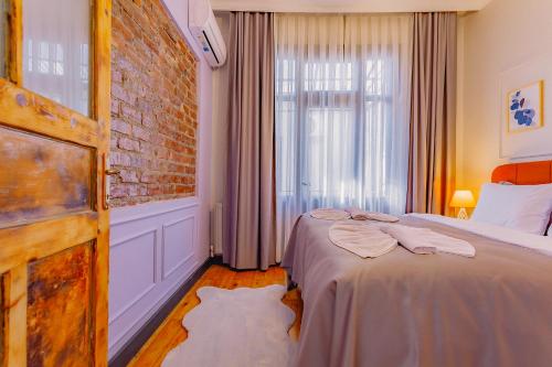 Şeref Aziz Keskin Apartment - image 14
