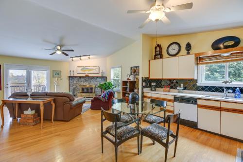 Herrington Lake Getaway with Water-View Deck! in Lancaster, USA