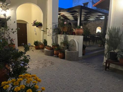 Eleni Rooms - image 3