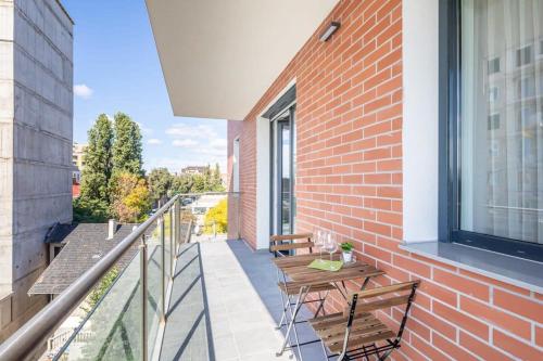 Balcony - Easy Parking - Comfy Home 2