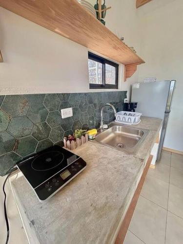 virtuve, Cozy Cottage Hilltop near Conchal - Casa Vala in Huacas
