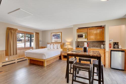 Murphy's Resort