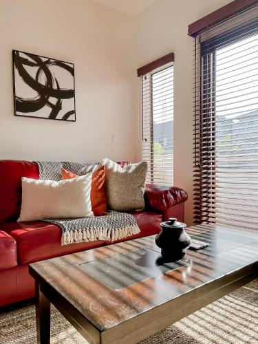 *WEHO/Beverly Hills* Luxury 2BD/2.5BA + Balconies, Los Angeles (fotografie 9)