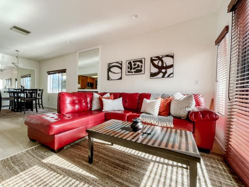 *WEHO/Beverly Hills* Luxury 2BD/2.5BA + Balconies, Los Angeles