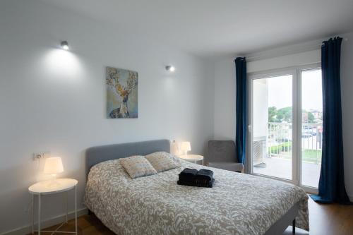 1 double bed, 1 sofa bed