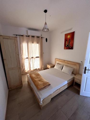 . Chambre tout confort climatisée - SDB intérieure privée & Cuisine équipée & Breakfast
