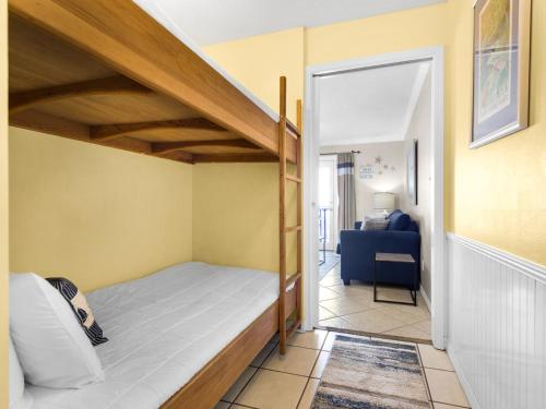 Summer Breeze Condominium 304 - image 6