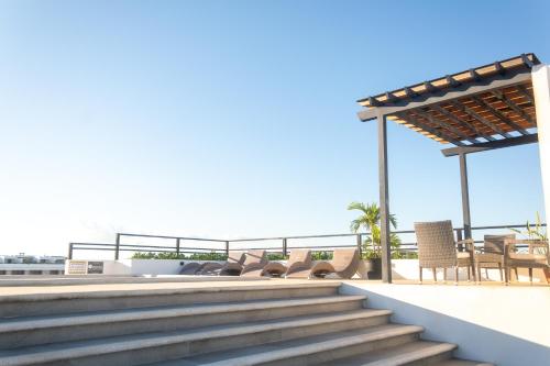 Torre Diez by Grupo Amber in Playa del Carmen, Mexico
