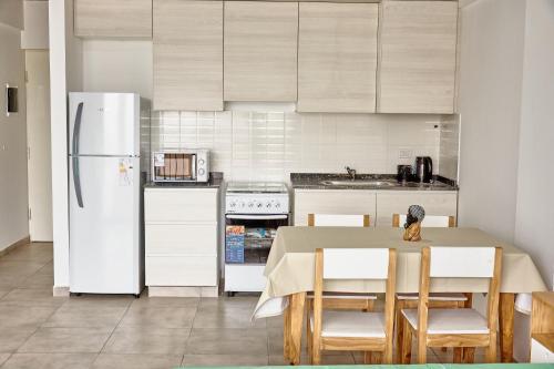 Kitchen, Hermosos departamentos cercanos a Hospital Garraham in San Cristóbal