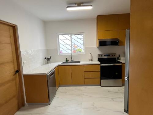 Espectacular townhouse renovado 3 rec 3 baños in Playa del Carmen, Mexico