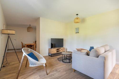 Pepoule - Appartements avec vue sur les monts du Beaujolais - Ranchal