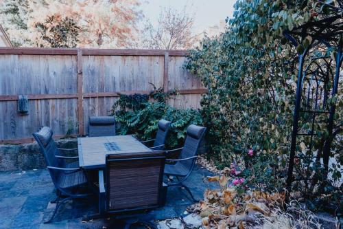 Chic 1BR Balcony & Laundry Soulard near Anheuser-Busch Brewery