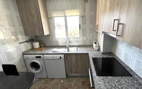 Kitchen, Babu Home Bcn - Welcoming, Peaceful, 20 min airport drive, Easy street parking, 70m2 in Sant Joan Despí