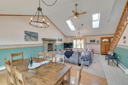 Bennington Home with Deck about 5 Mi to Bald Mountain! in Bennington, USA
