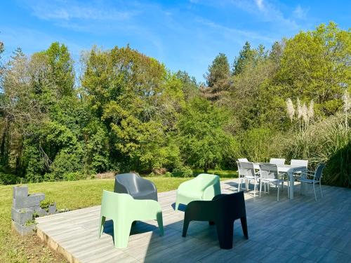 Caporizon -Villa Pommier-6 personnes-Terrasse-Jardin