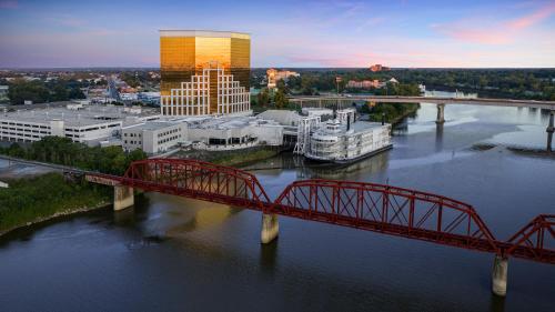 Horseshoe Bossier Casino & Hotel